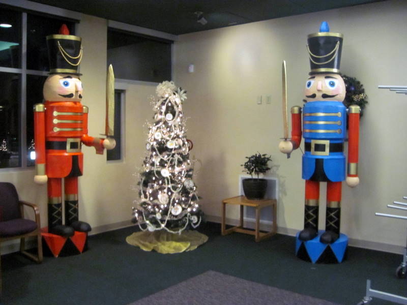 giant outdoor nutcracker soldier